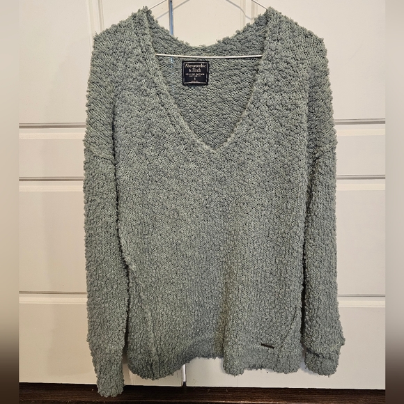 Abercrombie boucle sweater size small - Picture 1 of 3